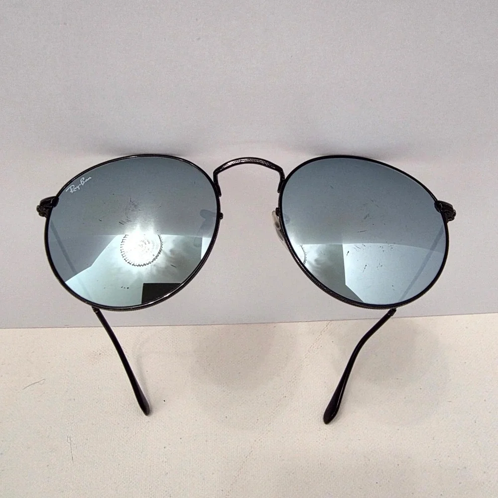Ray-Ban RB3447 Round Metal Sunglasses 53mm Black Silver Mirror Lens Retro Indie